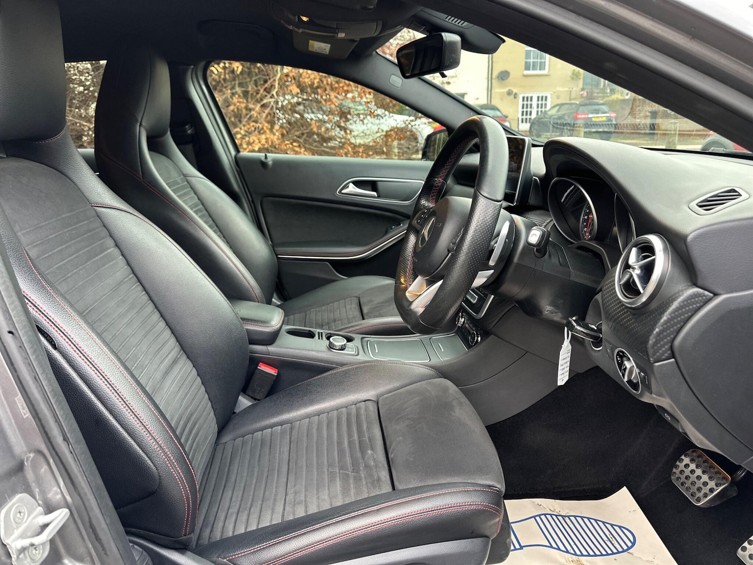 Used Mercedes-Benz A-Class 2016 for sale - 77268010: Photo 11