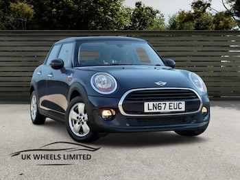 Used MINI Hatch 2017 for sale - 78988944: Photo