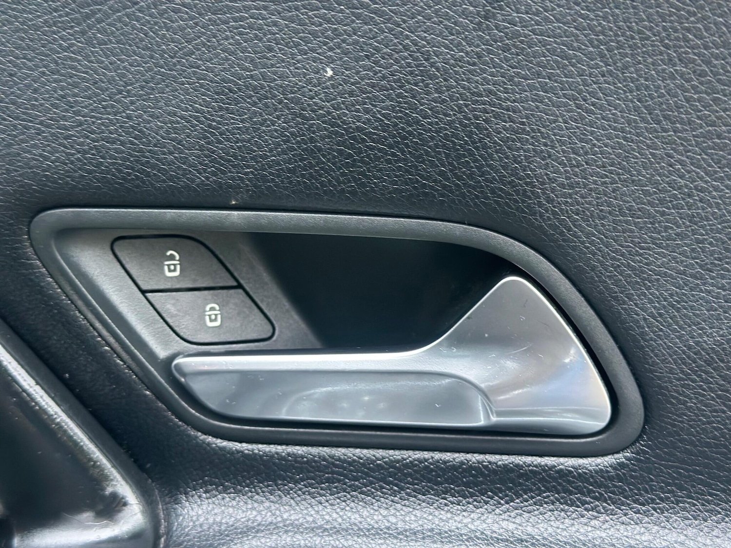 Used Mercedes-Benz A-Class 2019 for sale - 76926992: Photo 32