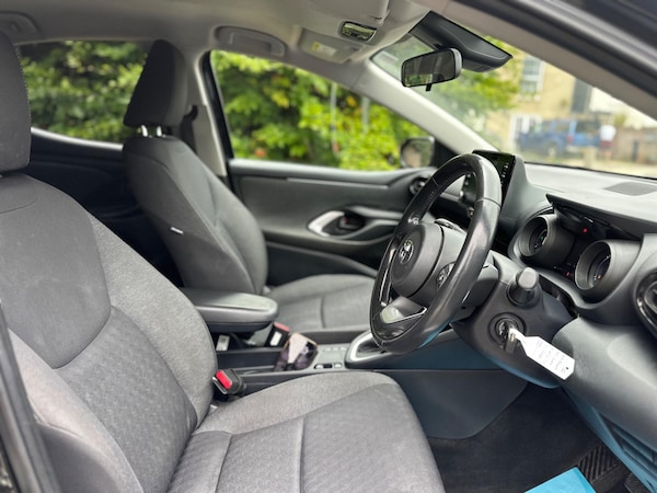 Used Toyota Yaris 2021 for sale - 76214511: Photo 19