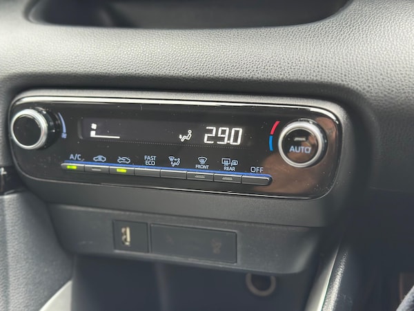 Used Toyota Yaris 2021 for sale - 76214511: Photo 35