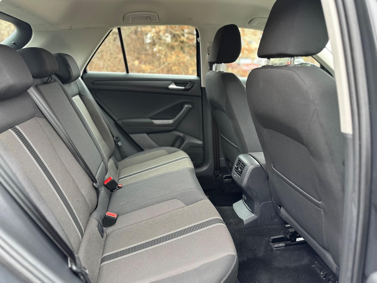 Used Volkswagen T-Roc 2018 for sale - 77723126: Photo 13