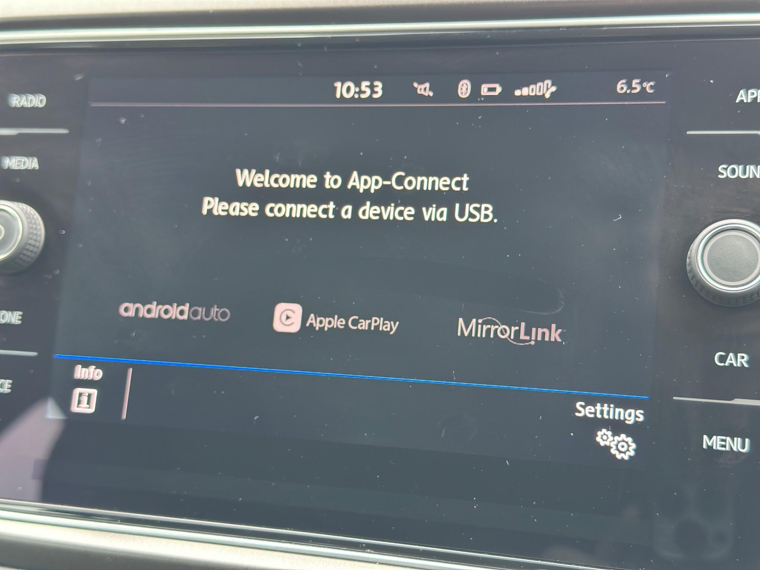 Used Volkswagen T-Roc 2018 for sale - 77723126: Photo 19