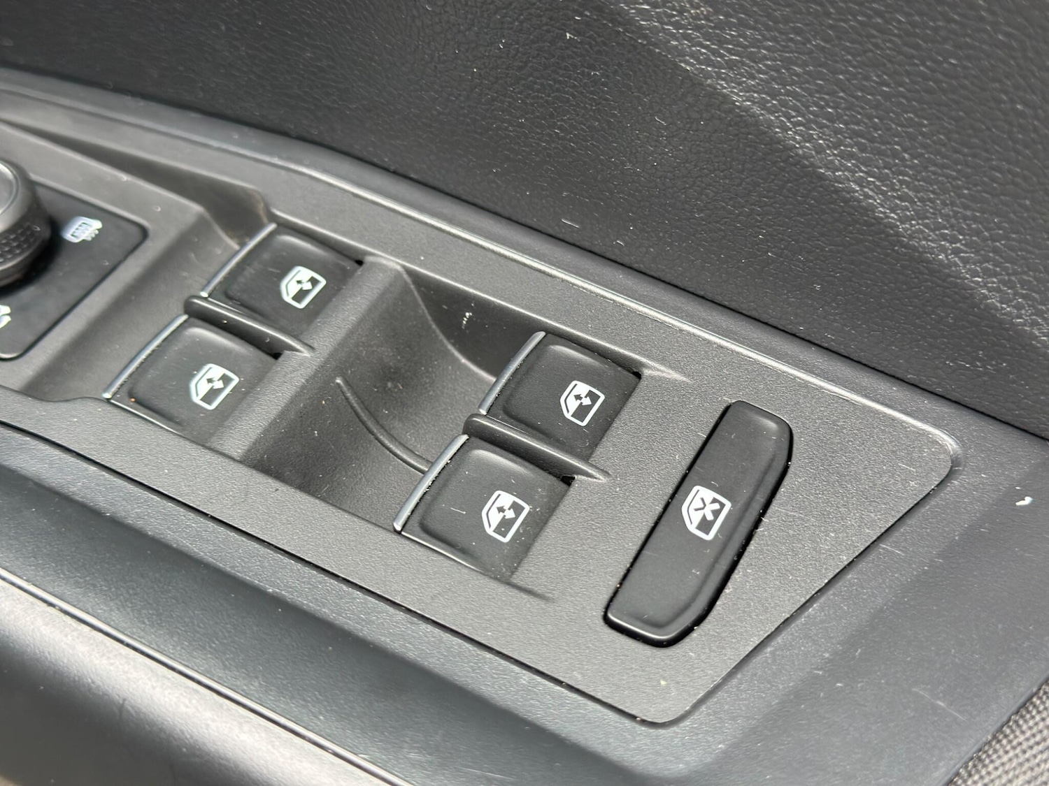 Used Volkswagen T-Roc 2018 for sale - 77723126: Photo 47