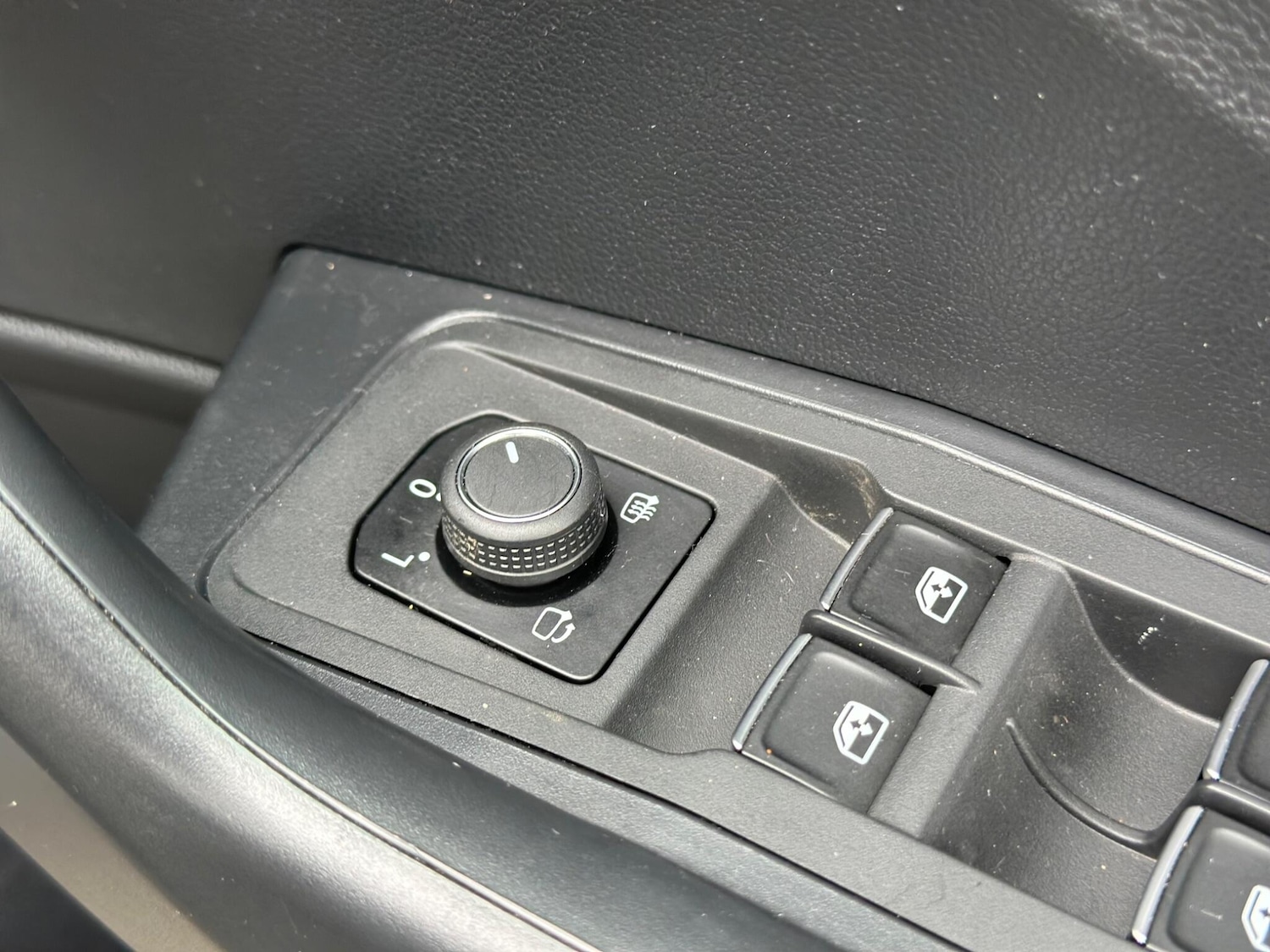 Used Volkswagen T-Roc 2018 for sale - 77723126: Photo 48