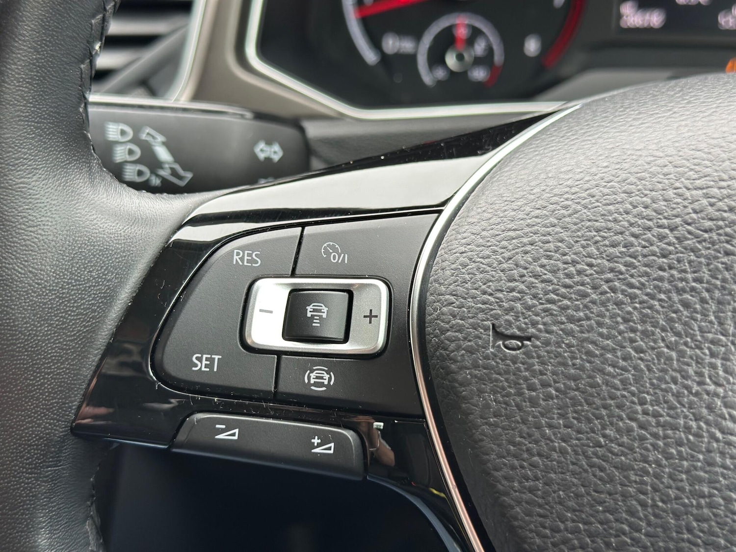 Used Volkswagen T-Roc 2018 for sale - 77723126: Photo 55