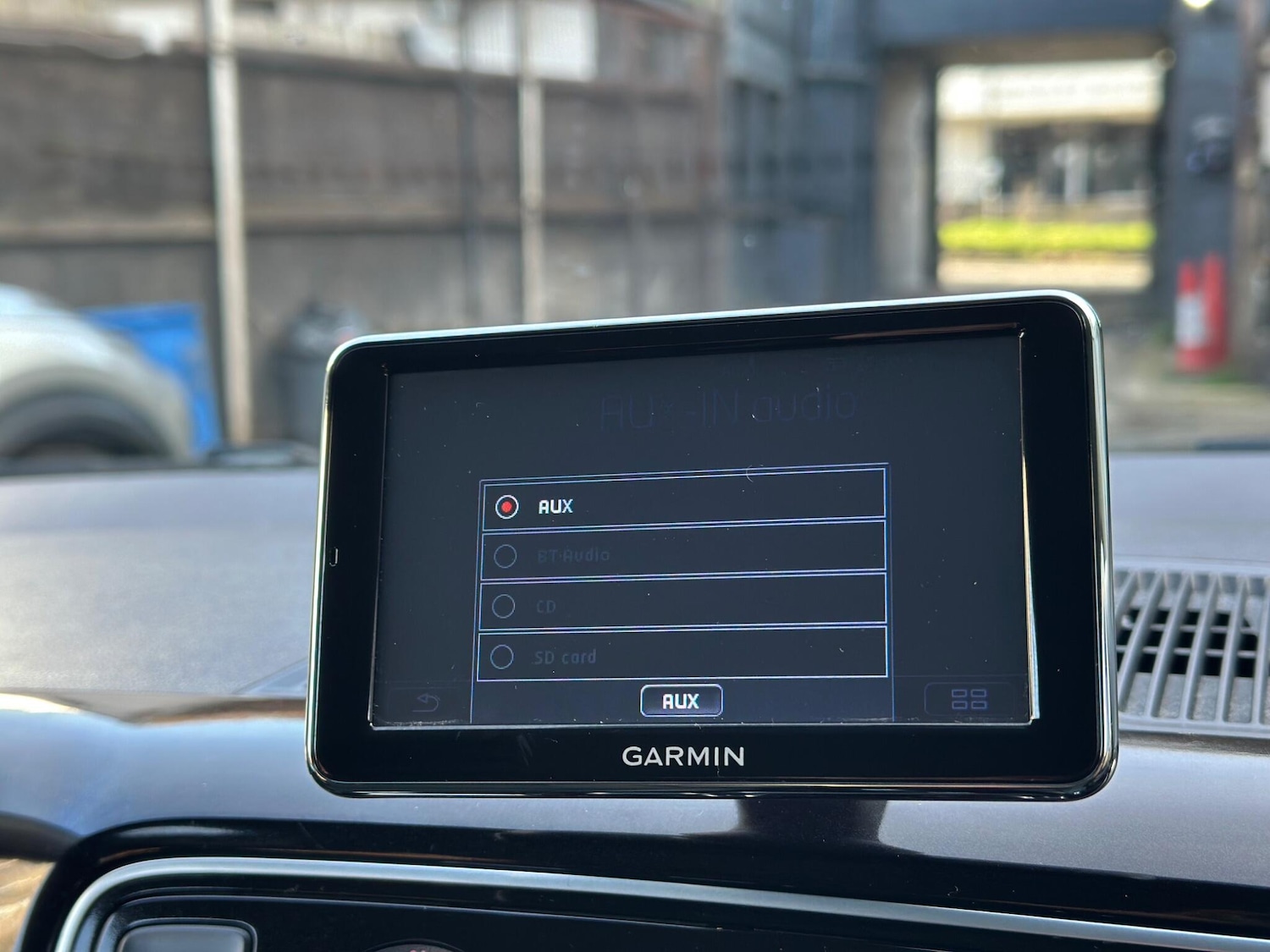 Used Volkswagen up! 2015 for sale - 77892782: Photo 18