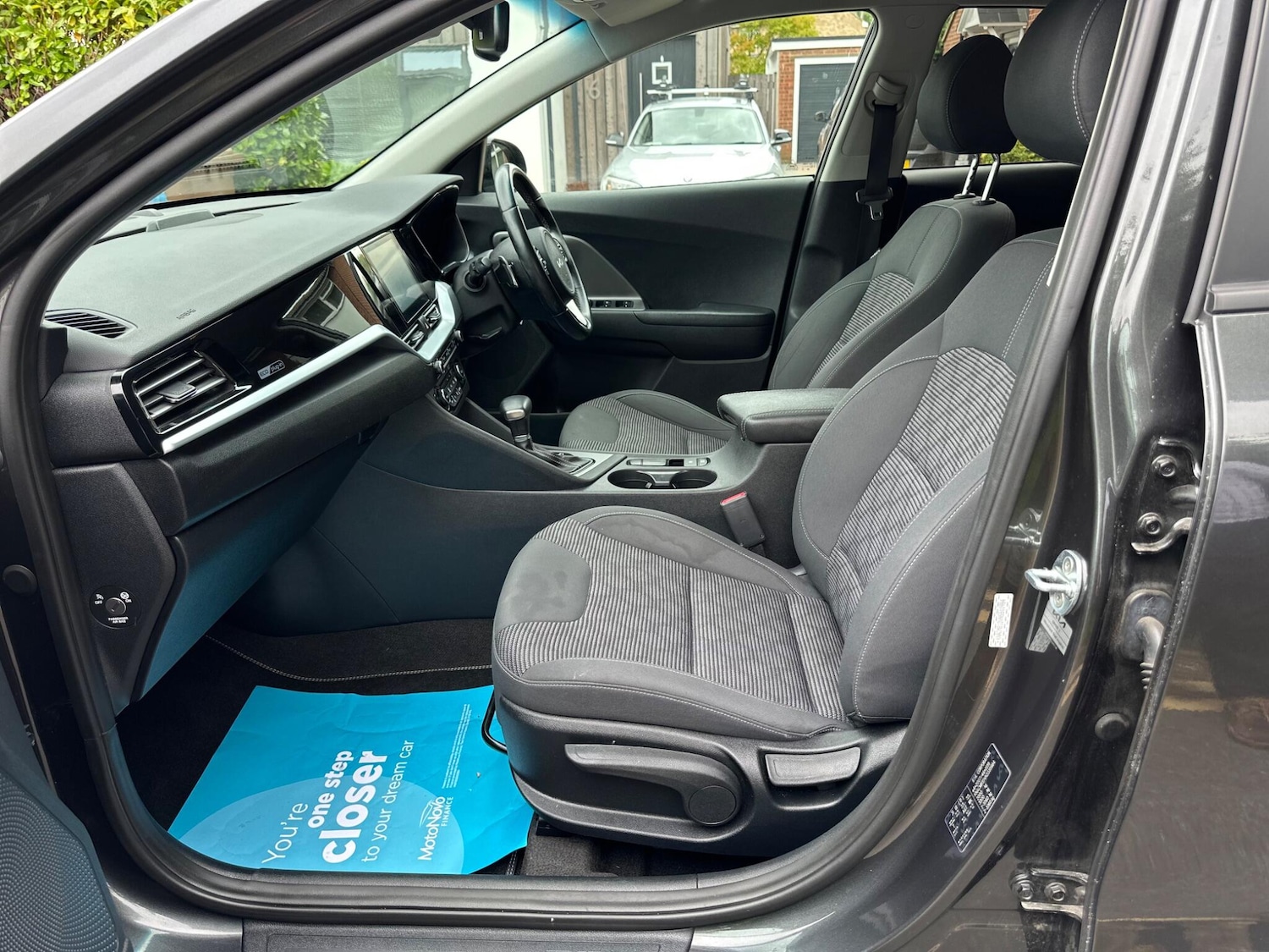 Vehicle 21