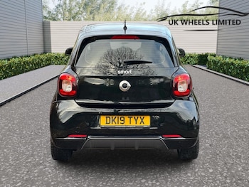 Used smart forfour 2019 for sale - 76572995: Photo