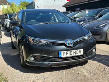 2016 (16) - 1.8 VVT-h Excel CVT Euro 6 (s/s) 5dr