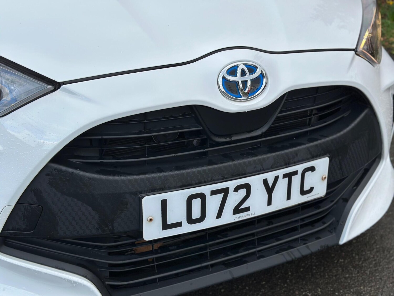 Used Toyota Yaris 2023 for sale - 77626222: Photo 35