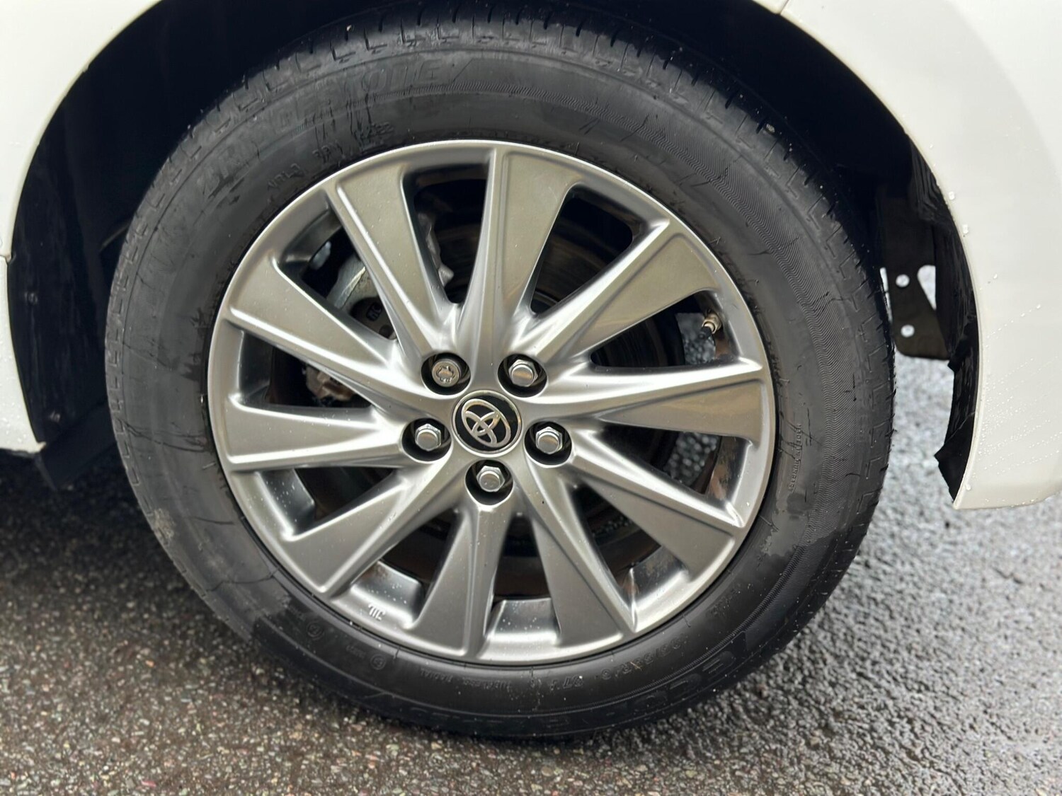 Used Toyota Yaris 2023 for sale - 77626222: Photo 66