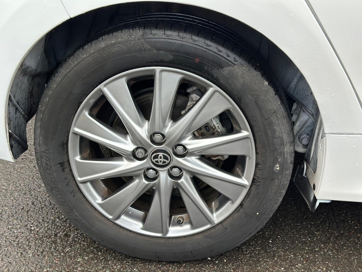 Used Toyota Yaris 2023 for sale - 77626222: Photo 69