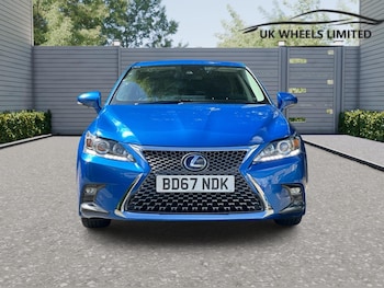 Used Lexus CT 2017 for sale - 77101697: Photo