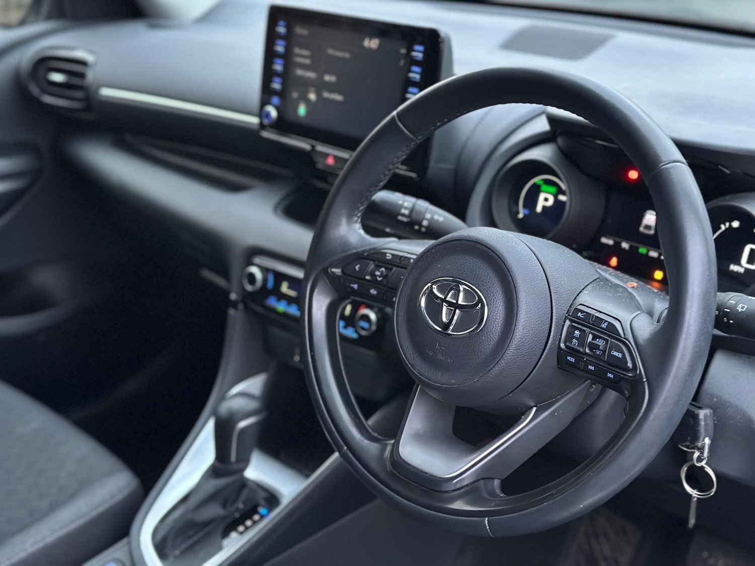 Used Toyota Yaris 2021 for sale - 76752873: Photo 25