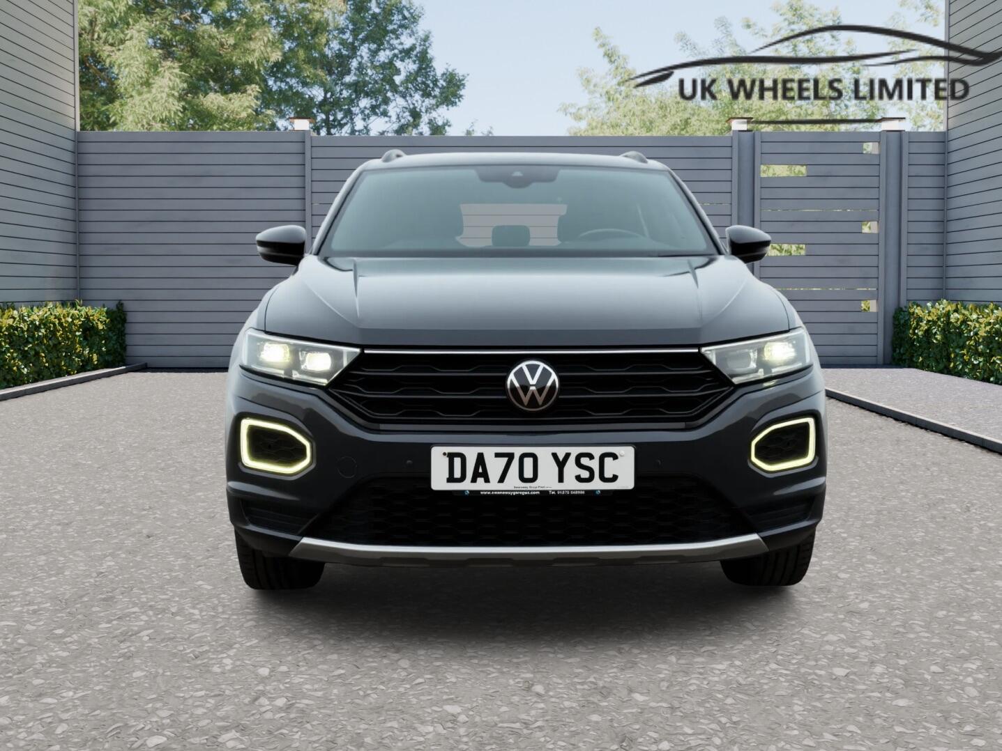 Used Volkswagen T-Roc 2020 for sale - 78157524: Photo 3