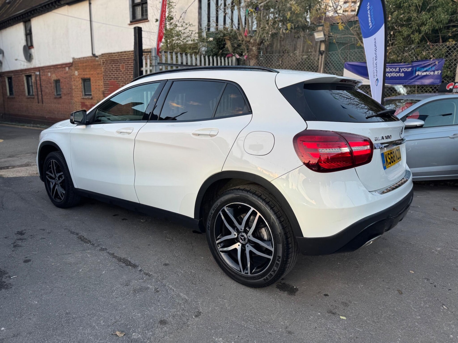 Used Mercedes-Benz GLA 2018 for sale - 76645787: Photo 10