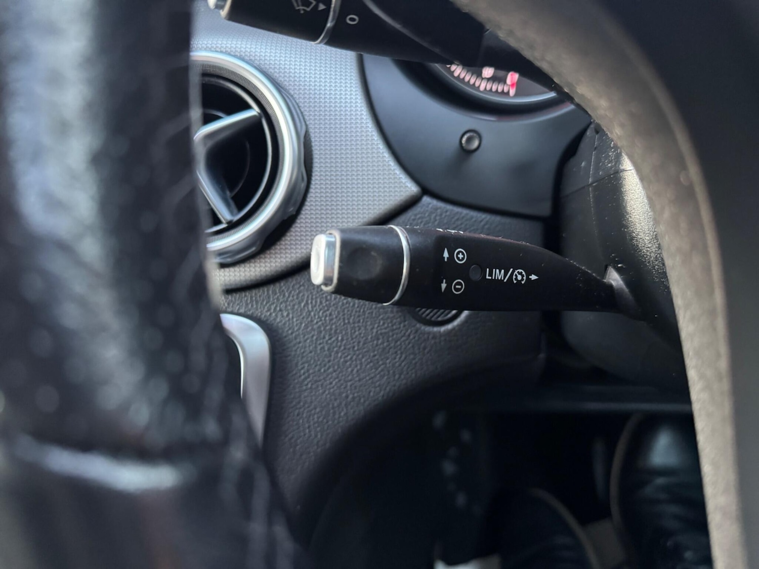 Used Mercedes-Benz GLA 2018 for sale - 76645787: Photo 15