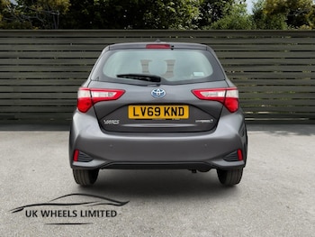 Used Toyota Yaris 2019 for sale - 78648862: Photo