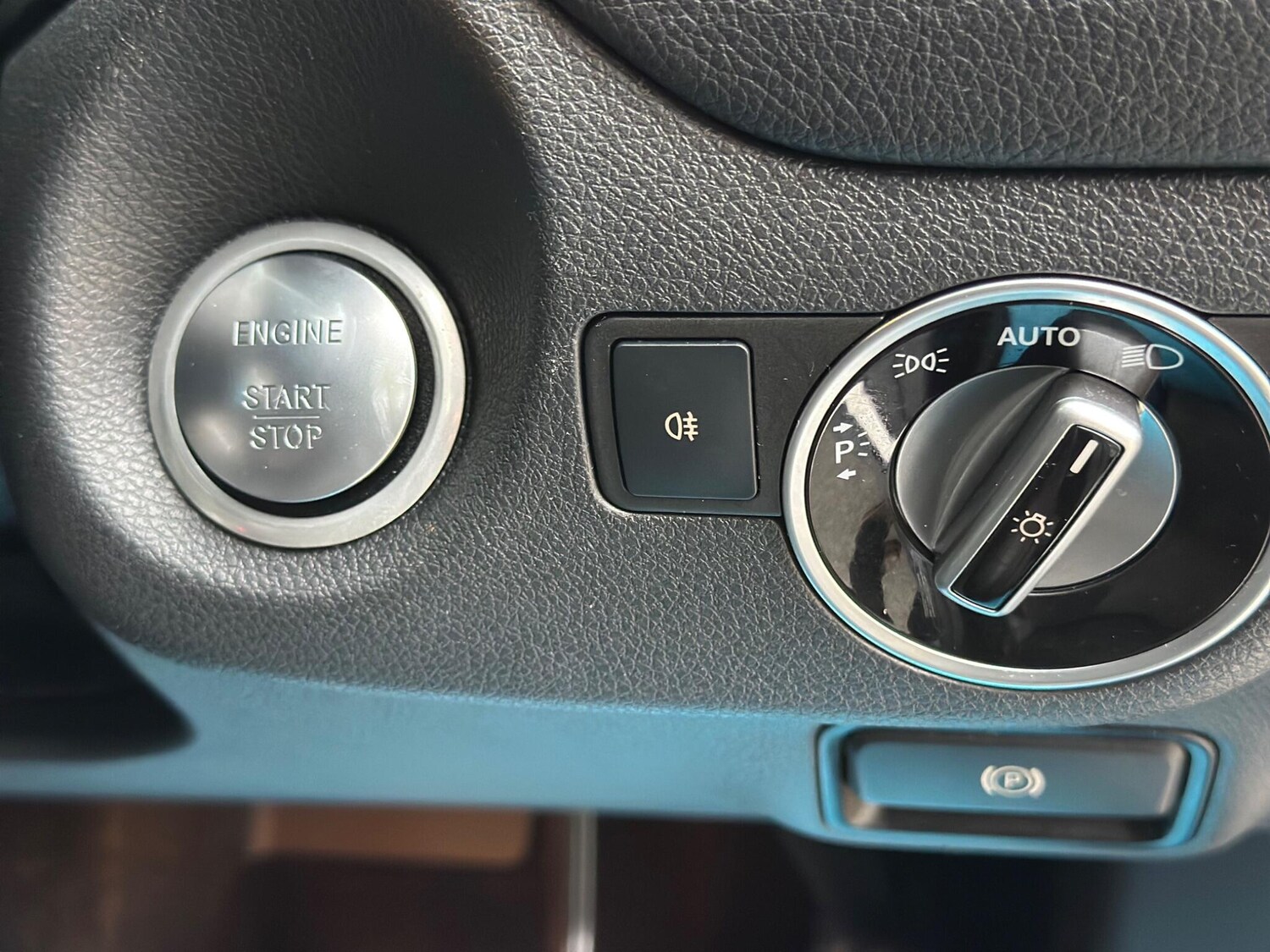 Used Mercedes-Benz GLA 2018 for sale - 76239568: Photo 32