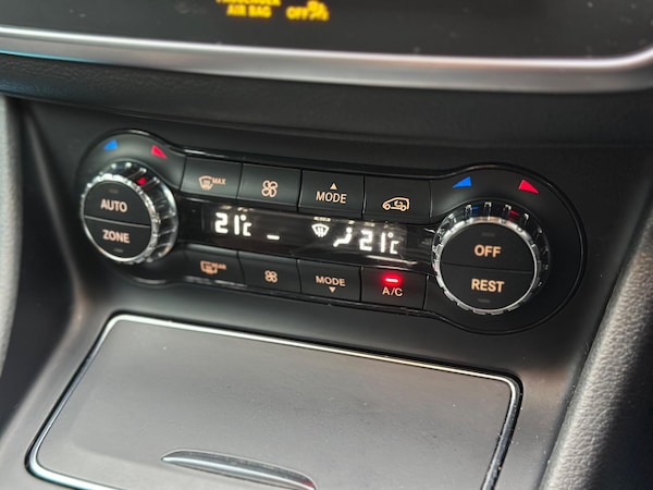 Used Mercedes-Benz GLA 2018 for sale - 76239568: Photo 42