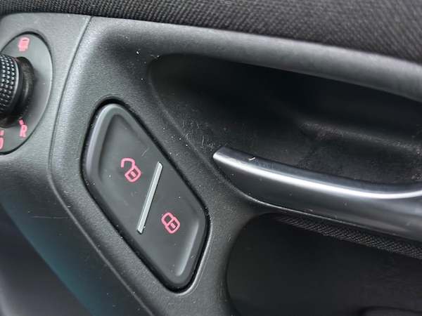 Used Volkswagen Polo 2016 for sale - 76259268: Photo 29