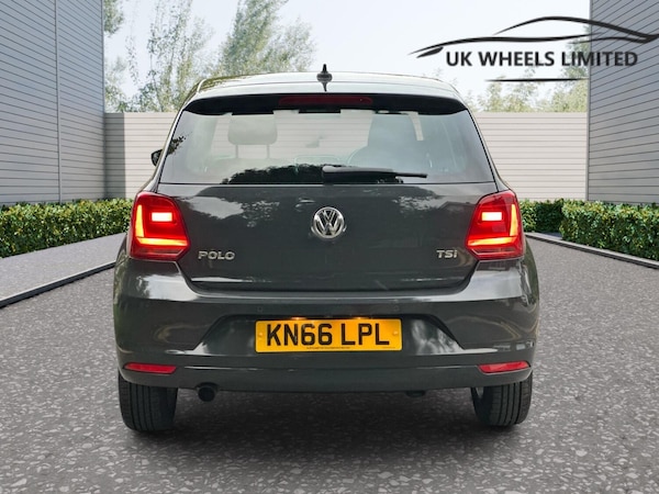 Used Volkswagen Polo 2016 for sale - 76259268: Photo 4
