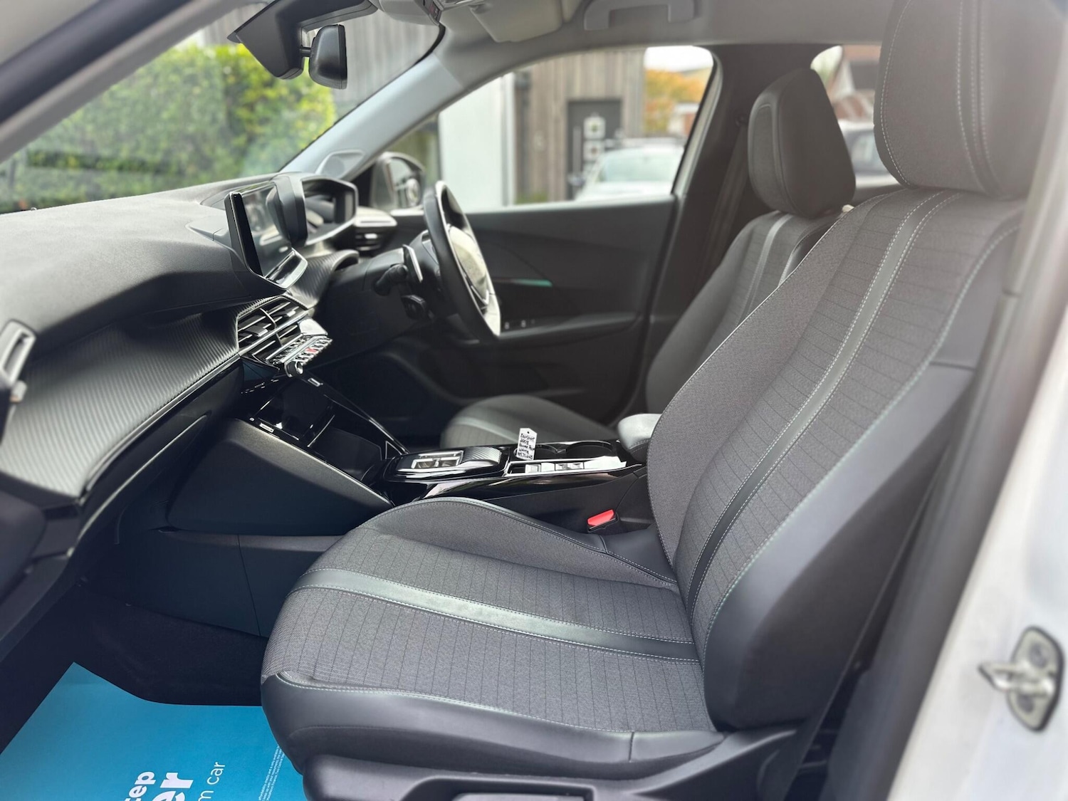 Used Peugeot 2008 2022 for sale - 76997522: Photo 24