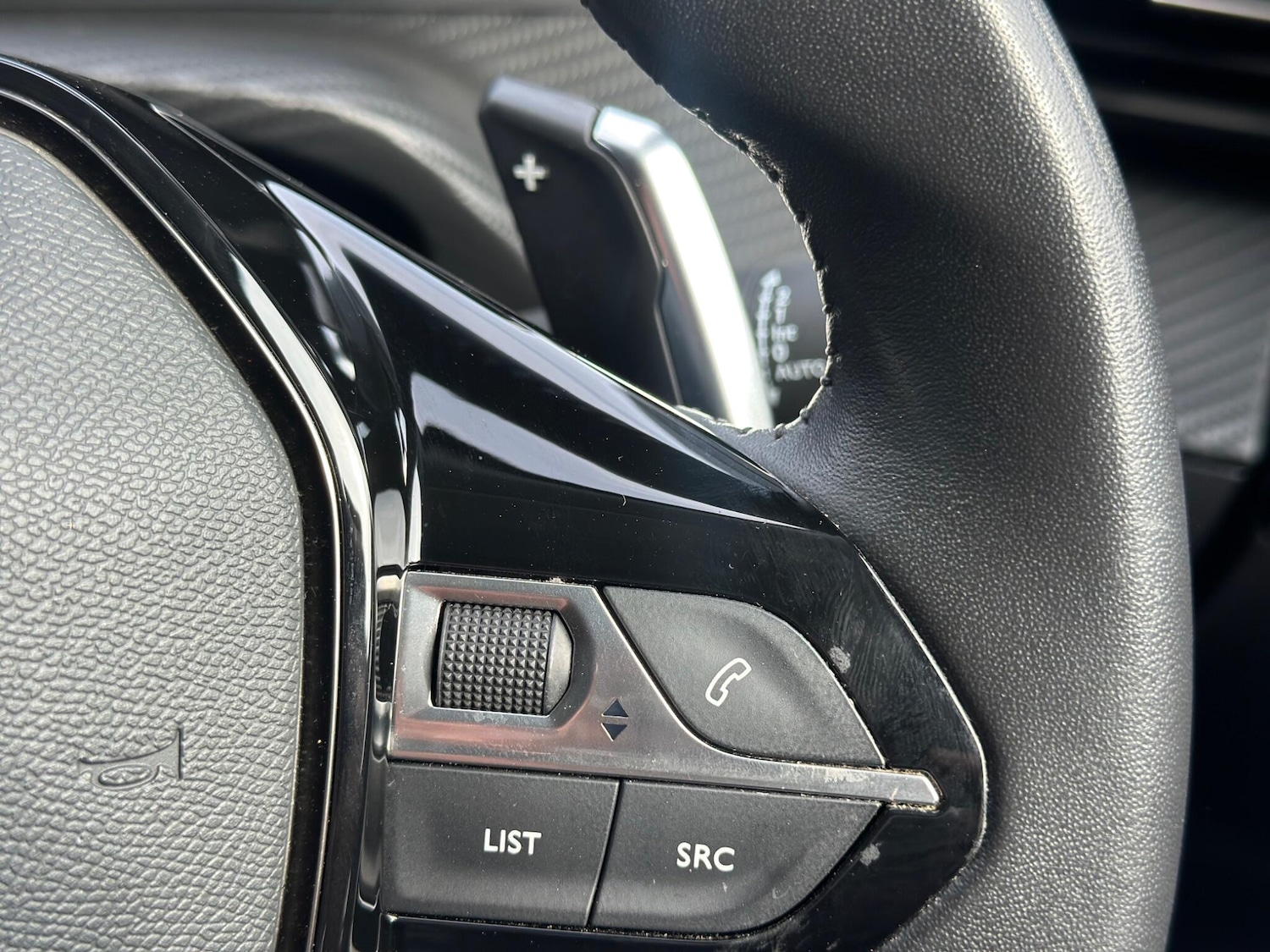 Used Peugeot 2008 2022 for sale - 76997522: Photo 49