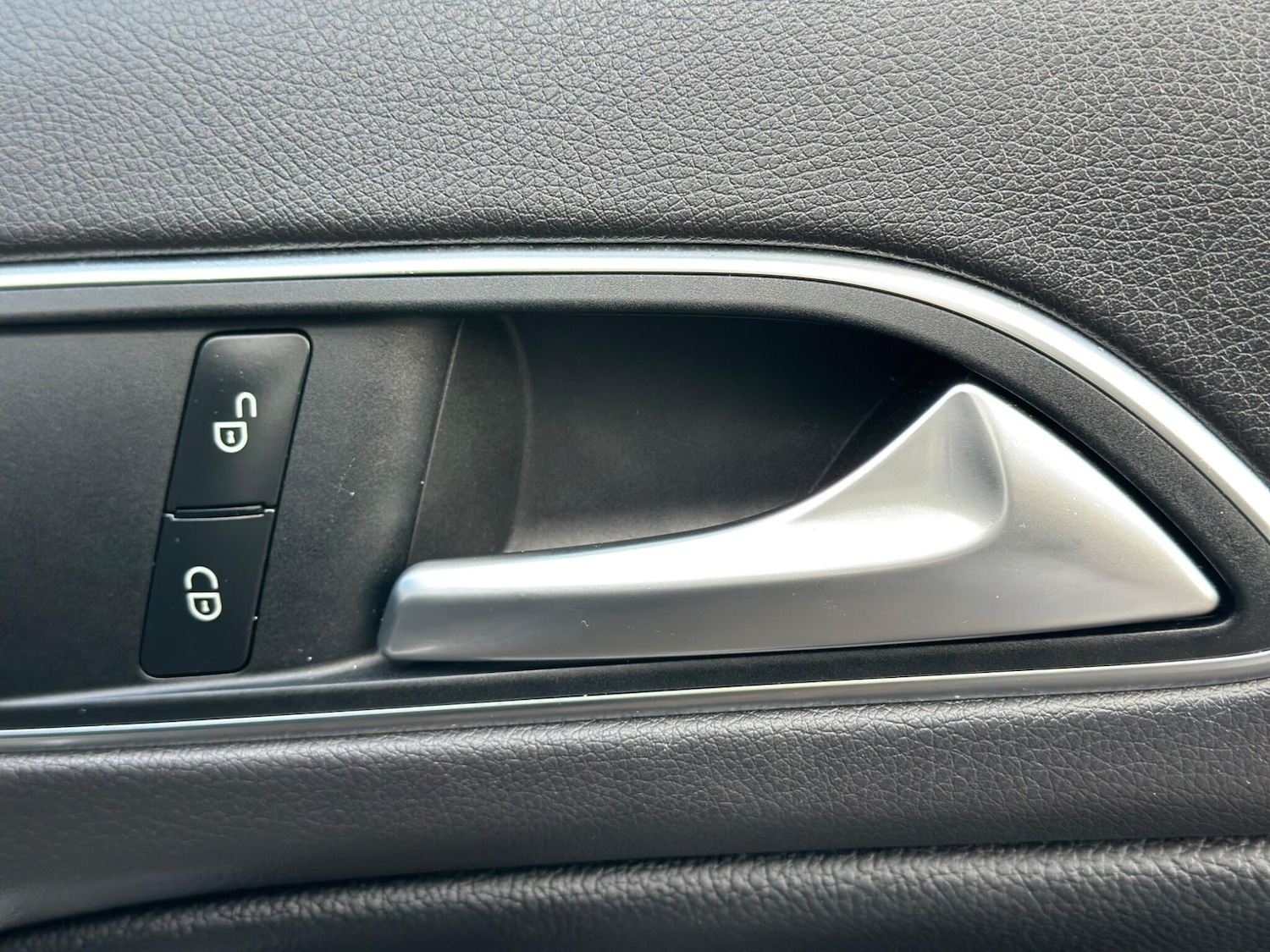 Used Mercedes-Benz GLA 2019 for sale - 76585536: Photo 31