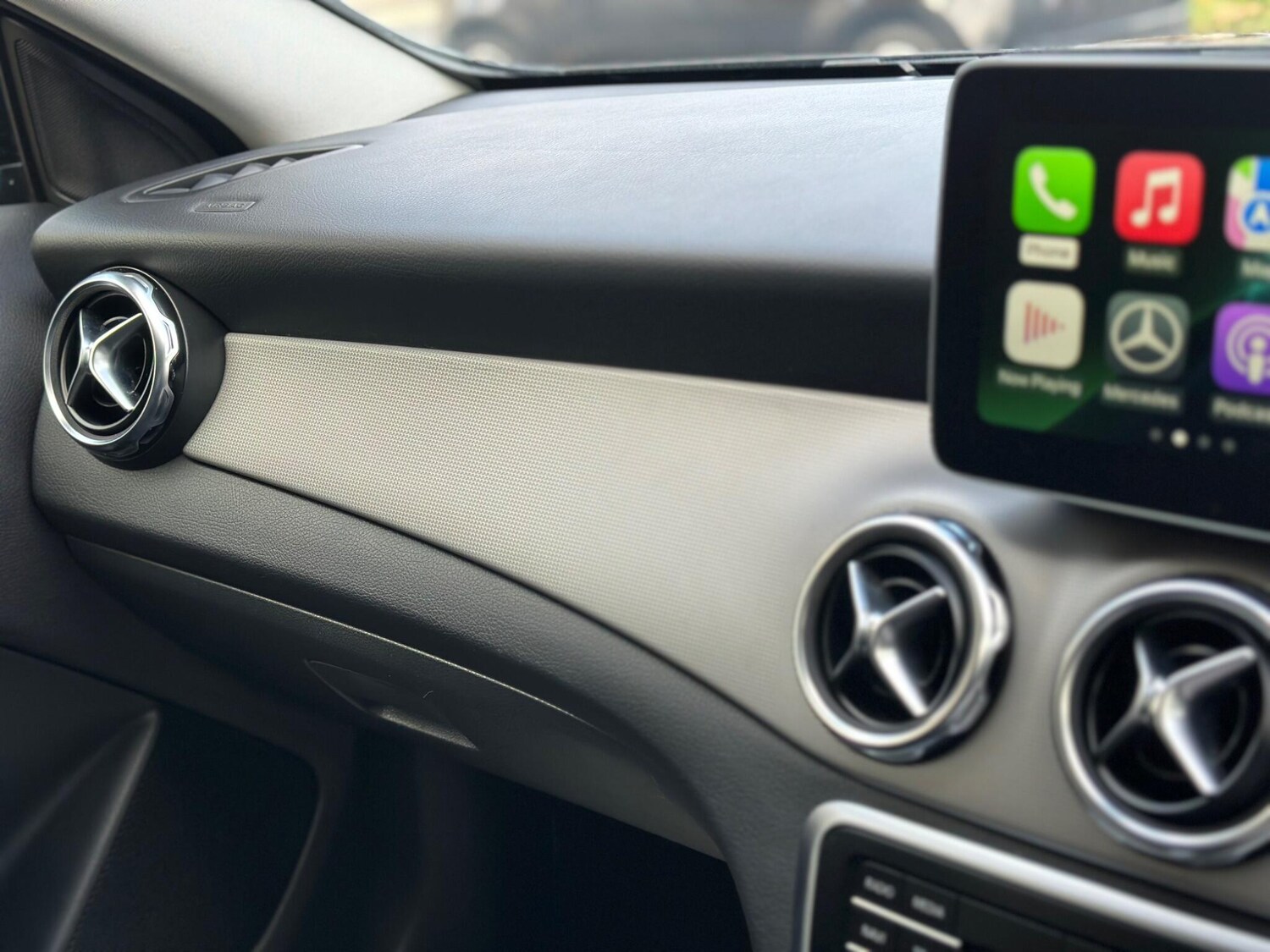 Used Mercedes-Benz GLA 2019 for sale - 76585536: Photo 45