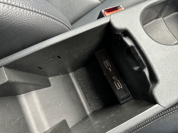 Used Mercedes-Benz A-Class 2017 for sale - 75646421: Photo 41