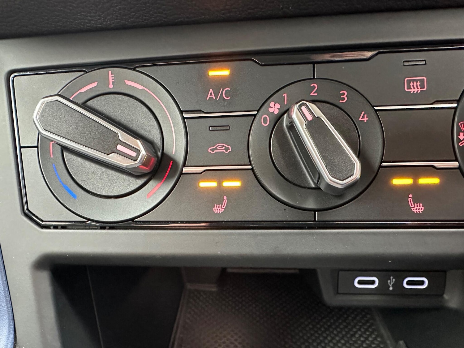 Used Volkswagen Polo 2020 for sale - 78127317: Photo 27