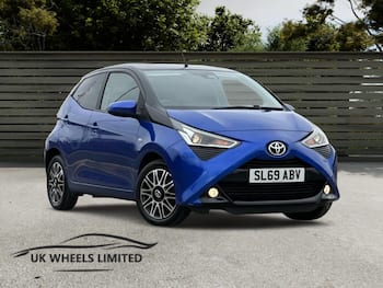 Used Toyota AYGO 2019 for sale - 79712650: Photo