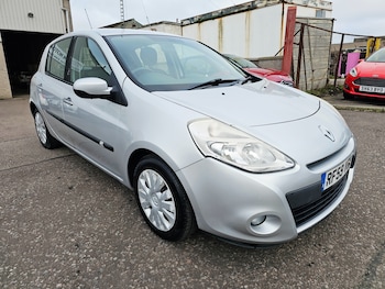 Used Renault Clio 2010 for sale - 78314500: Photo