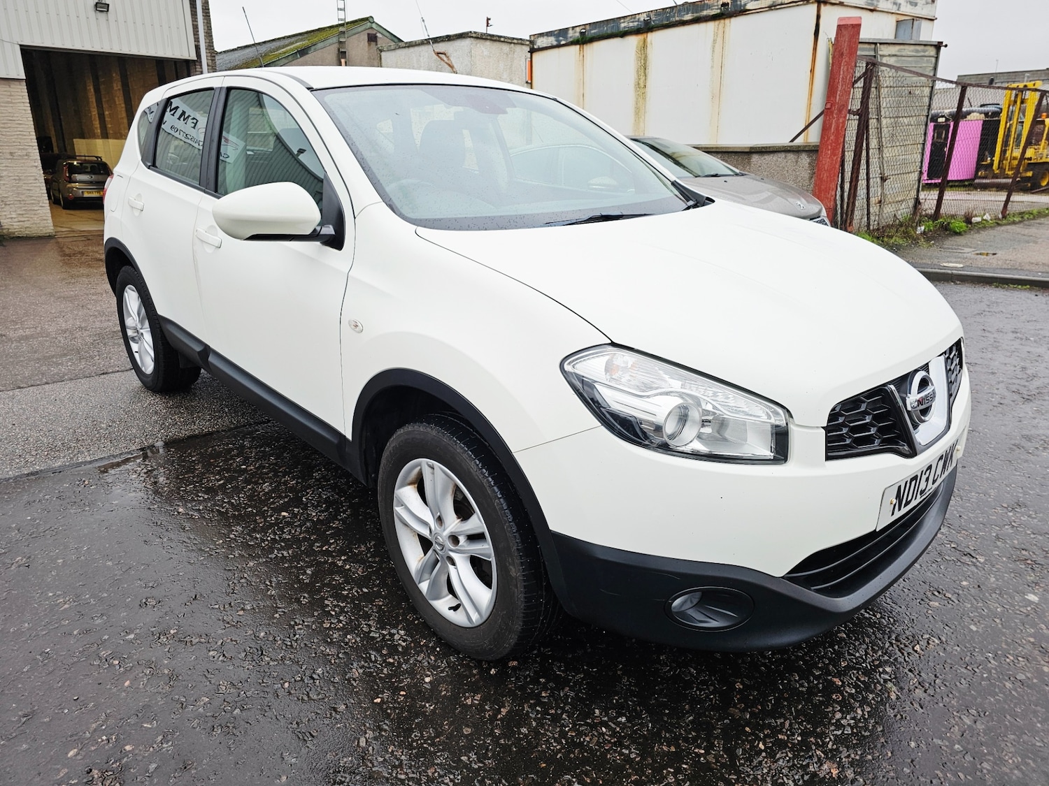 Used Nissan Qashqai 2013 for sale - 77404417: Photo 2