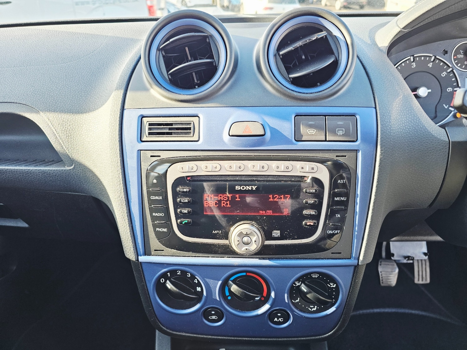 Used Ford Fiesta 2008 for sale - 77640642: Photo 12