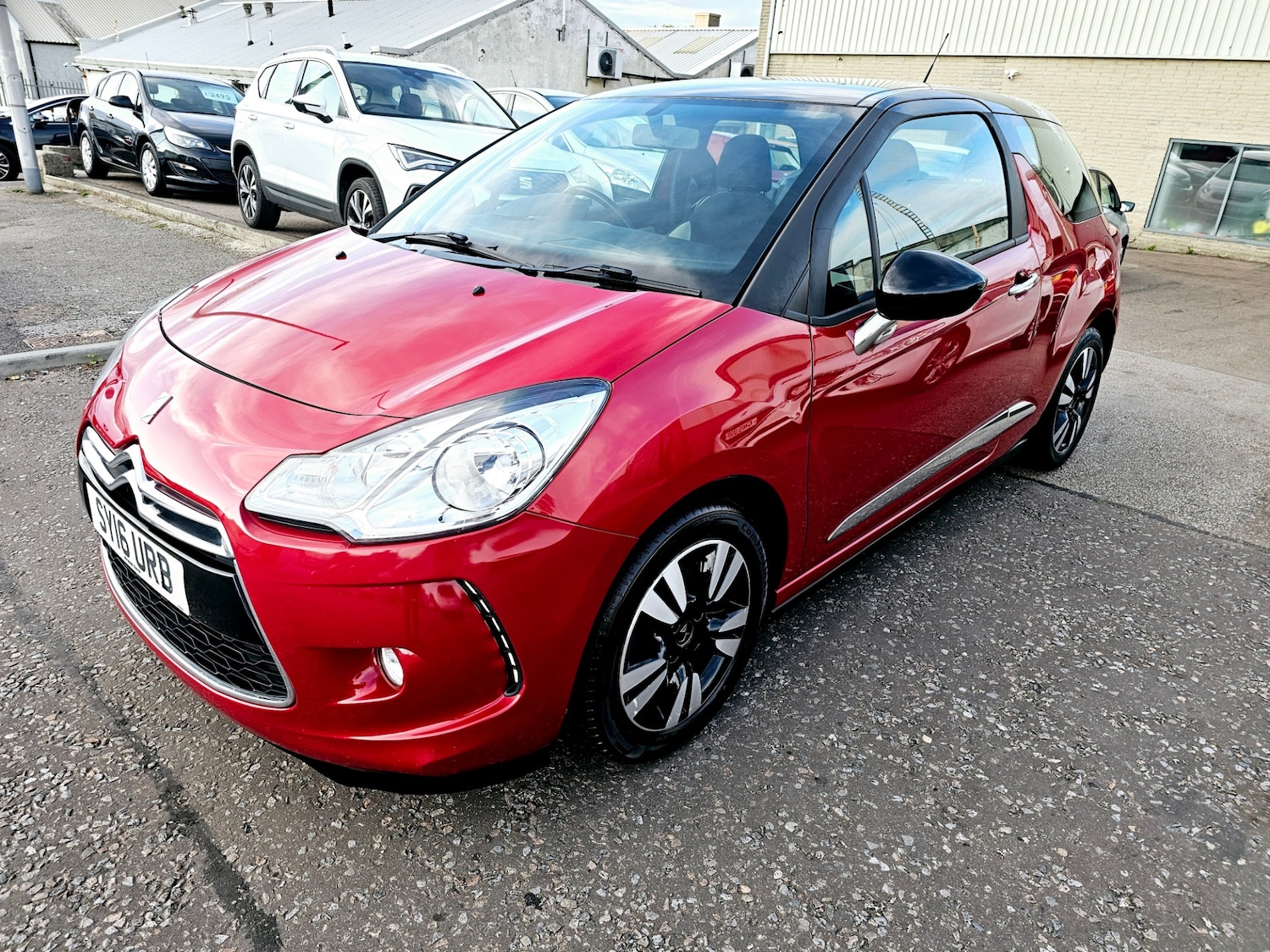 Used DS Automobiles DS 3 2016 for sale - 76077907: Photo 2