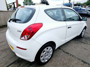 Used Hyundai i20 2014 for sale - 75294514: Photo