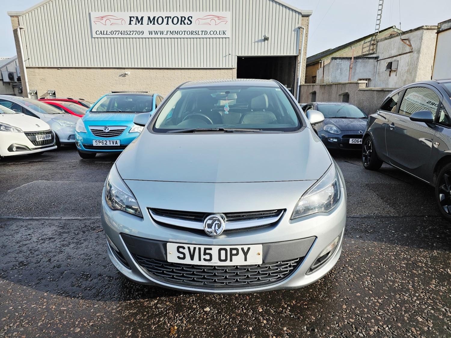 Used Vauxhall Astra 2015 for sale - 76415051: Photo 1