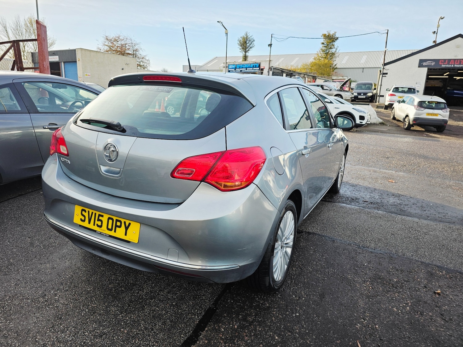 Used Vauxhall Astra 2015 for sale - 76415051: Photo 3