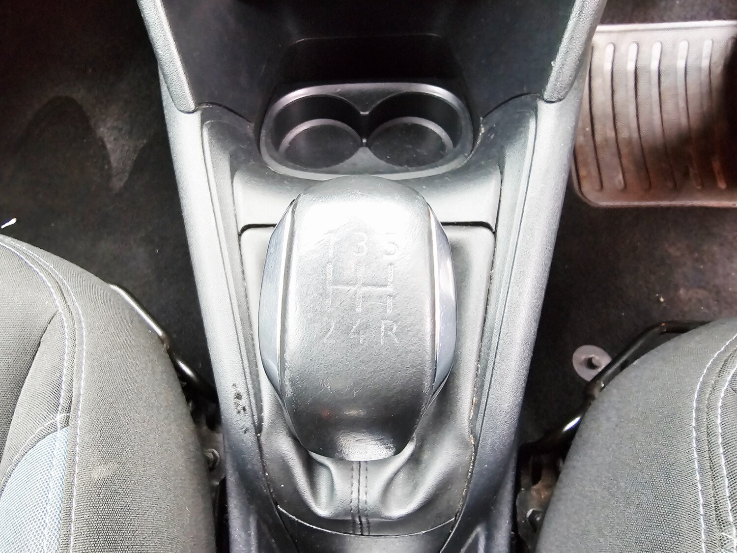 Used Peugeot 208 2012 for sale - 77364056: Photo 10