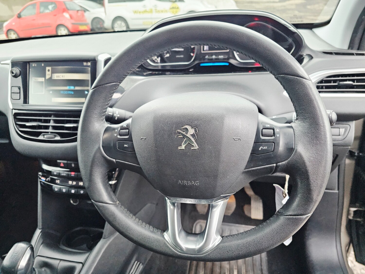 Used Peugeot 208 2012 for sale - 77364056: Photo 13