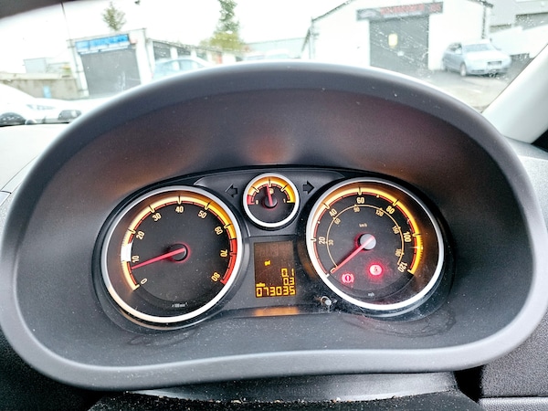 Used Vauxhall Corsa 2014 for sale - 76161748: Photo 12