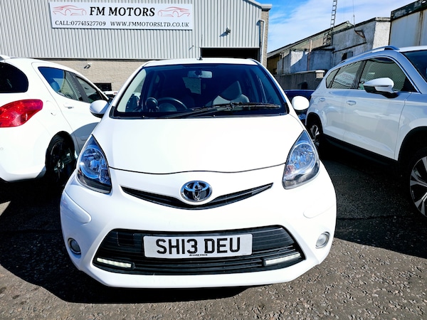 Used Toyota AYGO 2013 for sale - 76127730: Photo 1
