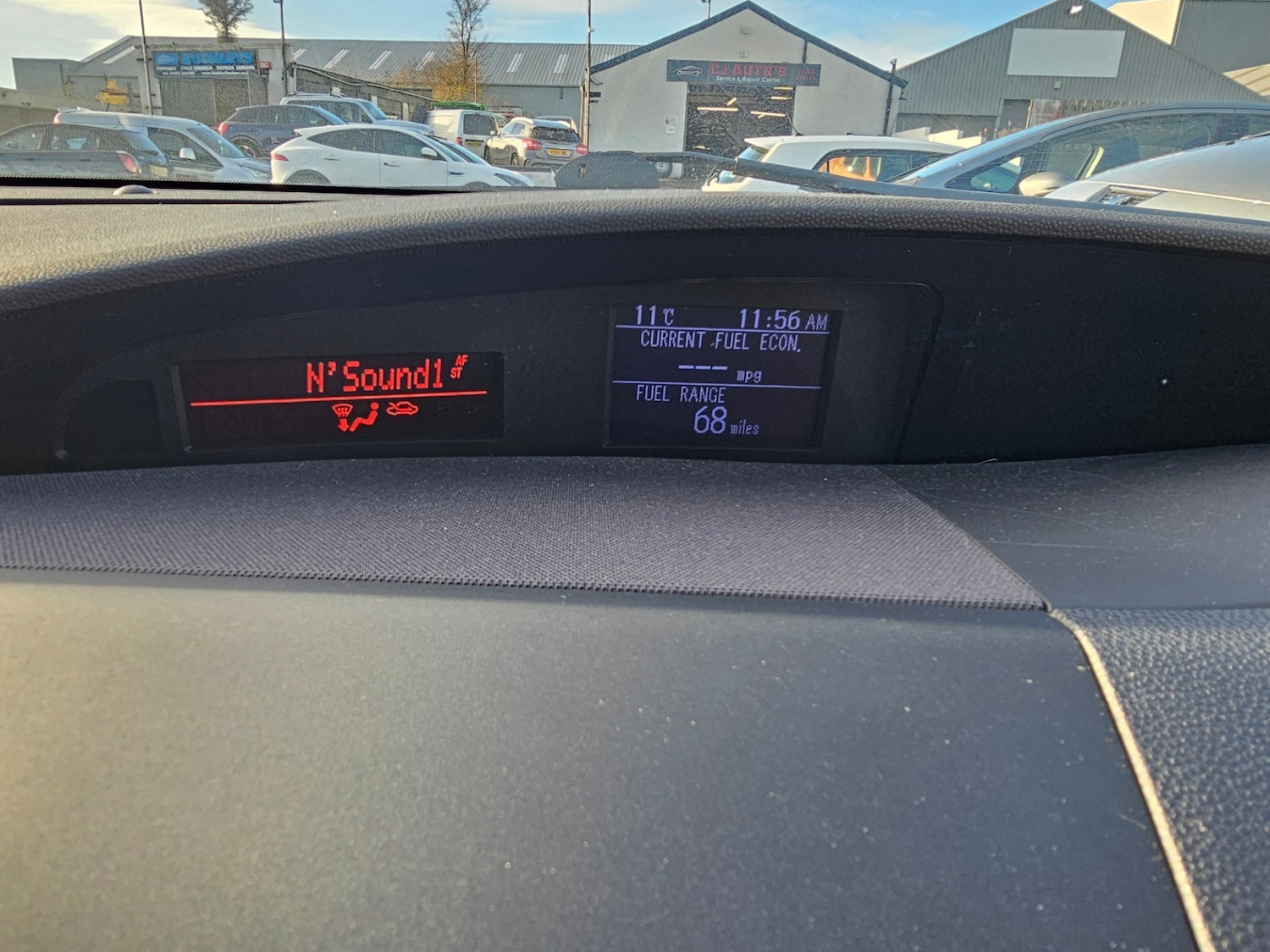 Used Mazda Mazda3 2011 for sale - 76739898: Photo 12