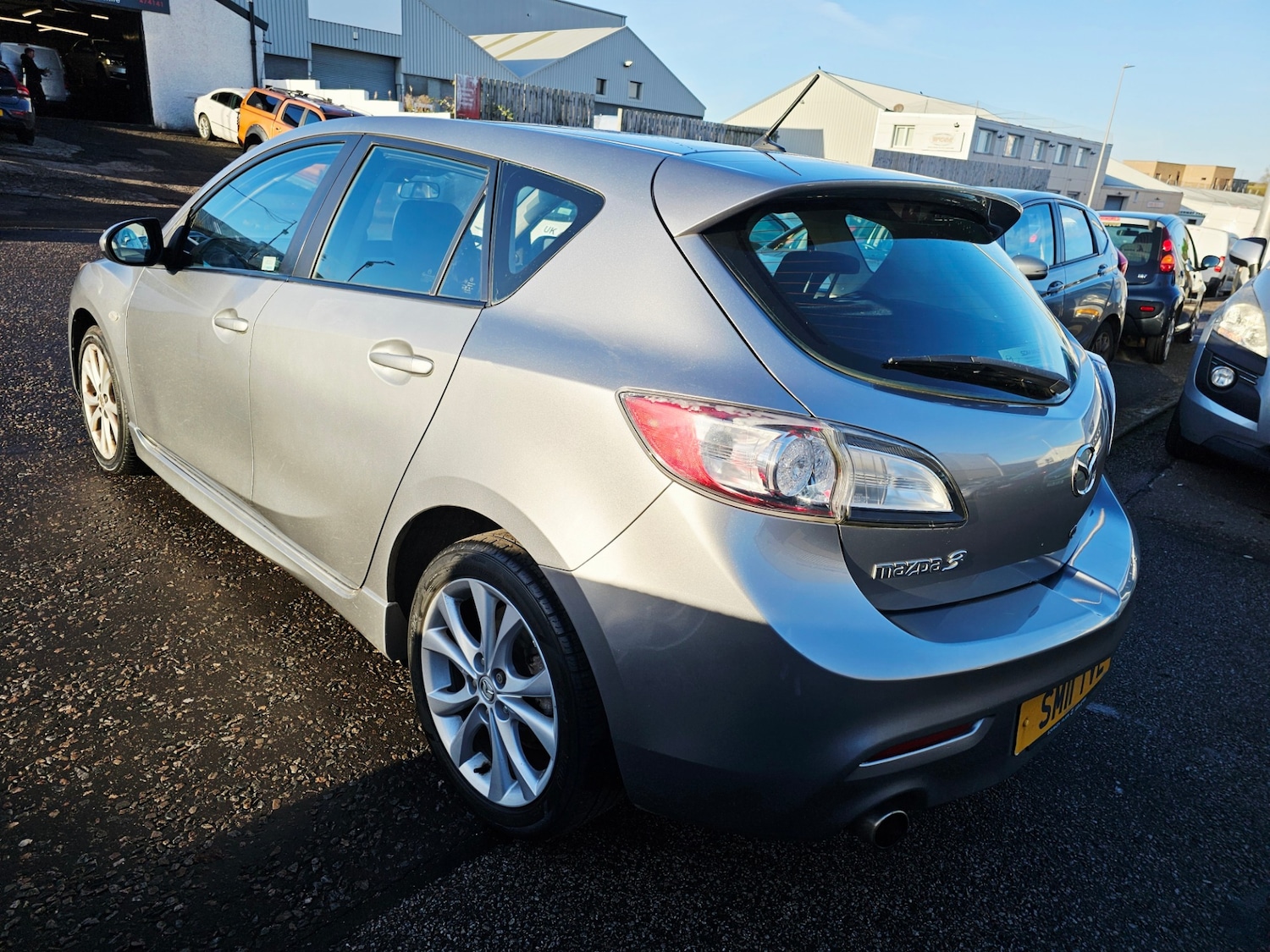 Used Mazda Mazda3 2011 for sale - 76739898: Photo 3
