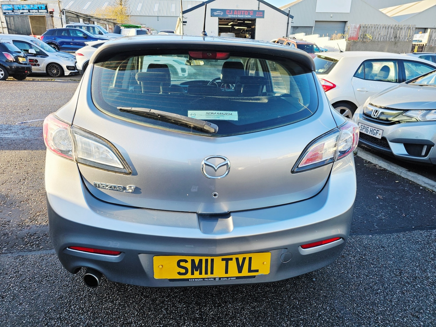 Used Mazda Mazda3 2011 for sale - 76739898: Photo 4