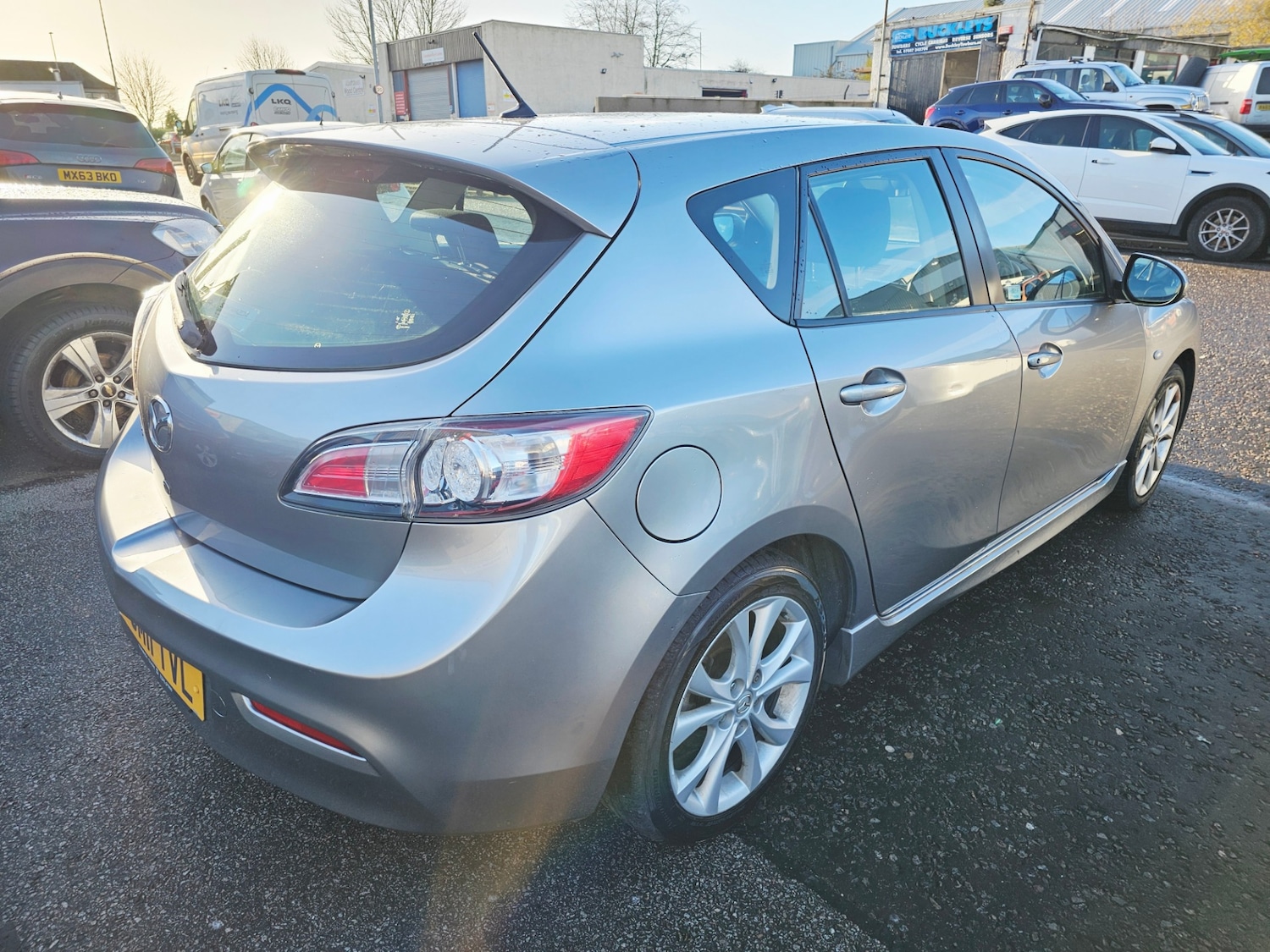 Used Mazda Mazda3 2011 for sale - 76739898: Photo 5