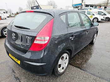 Used Hyundai i30 2010 for sale - 77417187: Photo